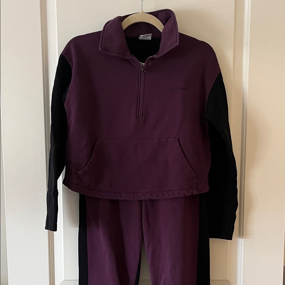 Outdoor Voices Cropped Plum and Black Half-Zip Sweatshirt and Jogger SET!!